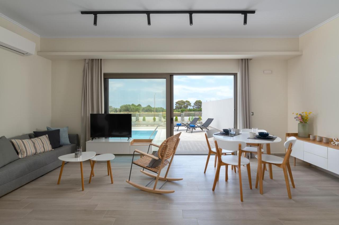 Armonia Suites Jenadi Zewnętrze zdjęcie