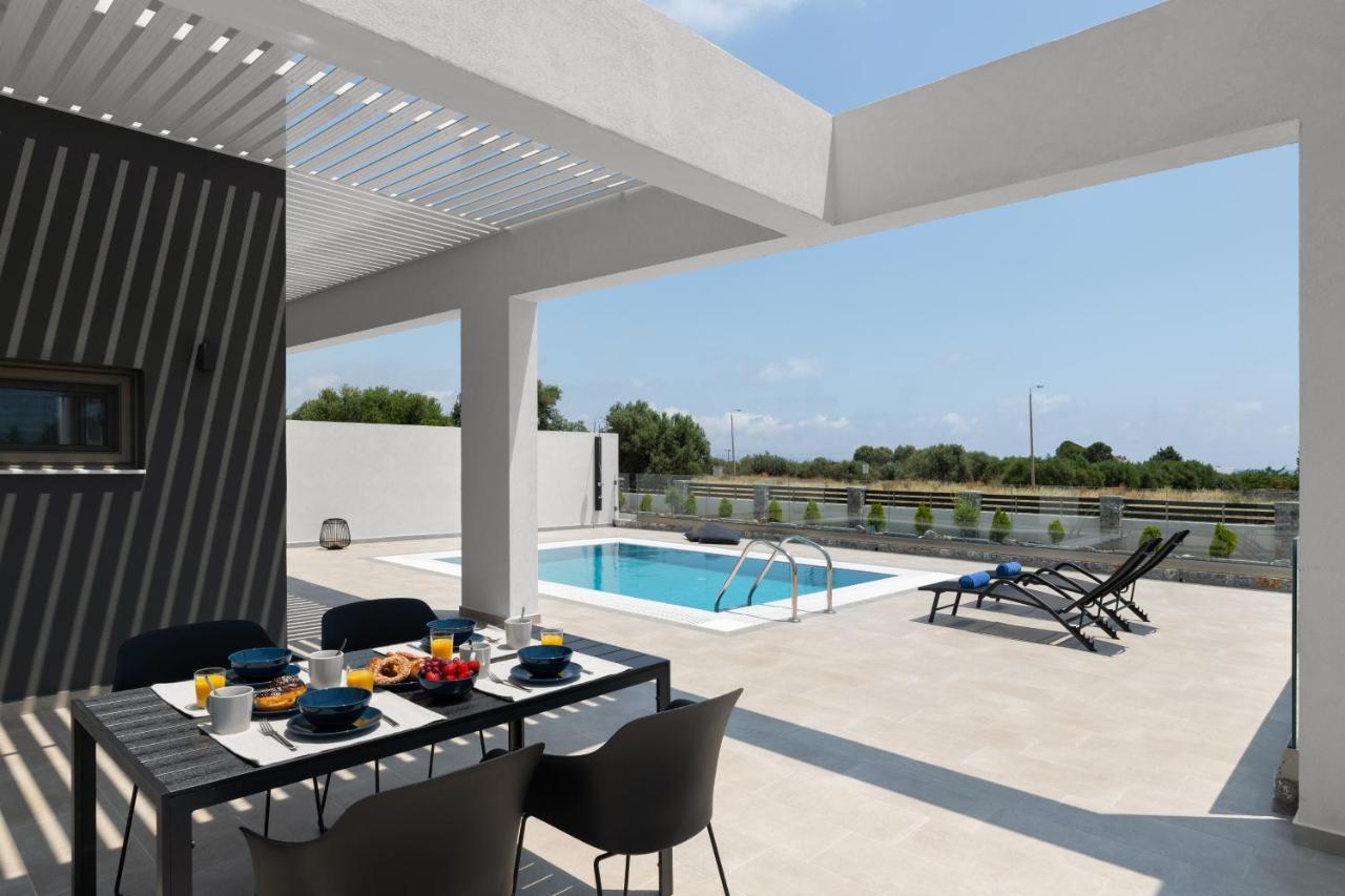 Armonia Suites Jenadi Zewnętrze zdjęcie