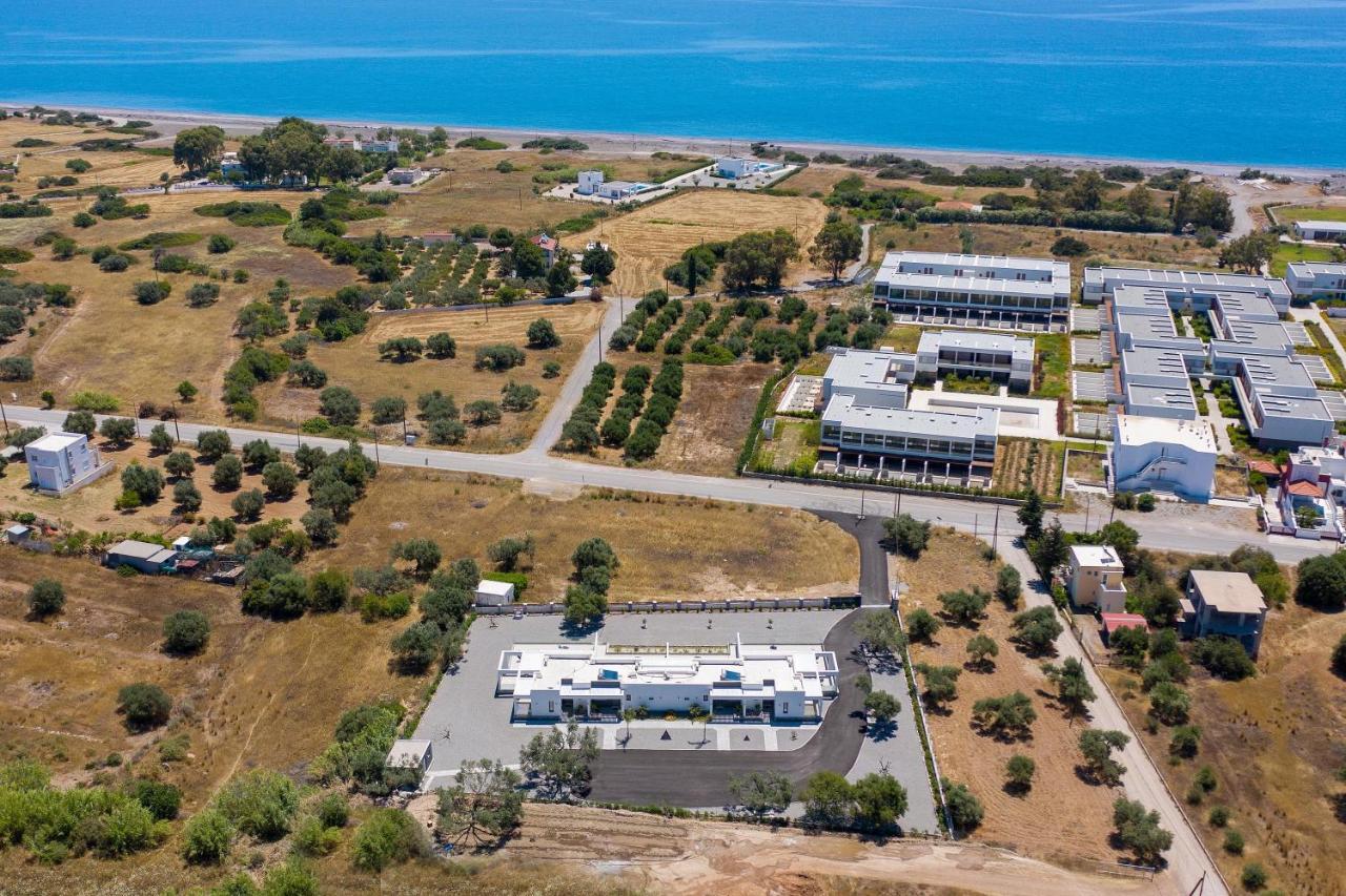 Armonia Suites Jenadi Zewnętrze zdjęcie